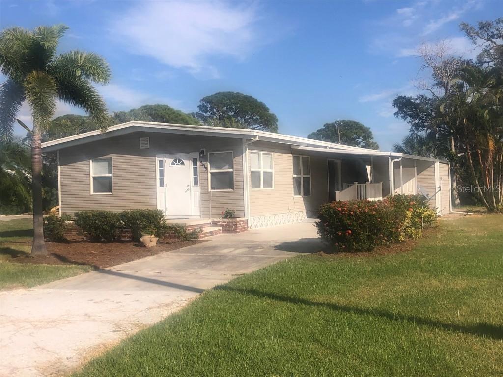 4515 106th St., Bradenton, FL 34210