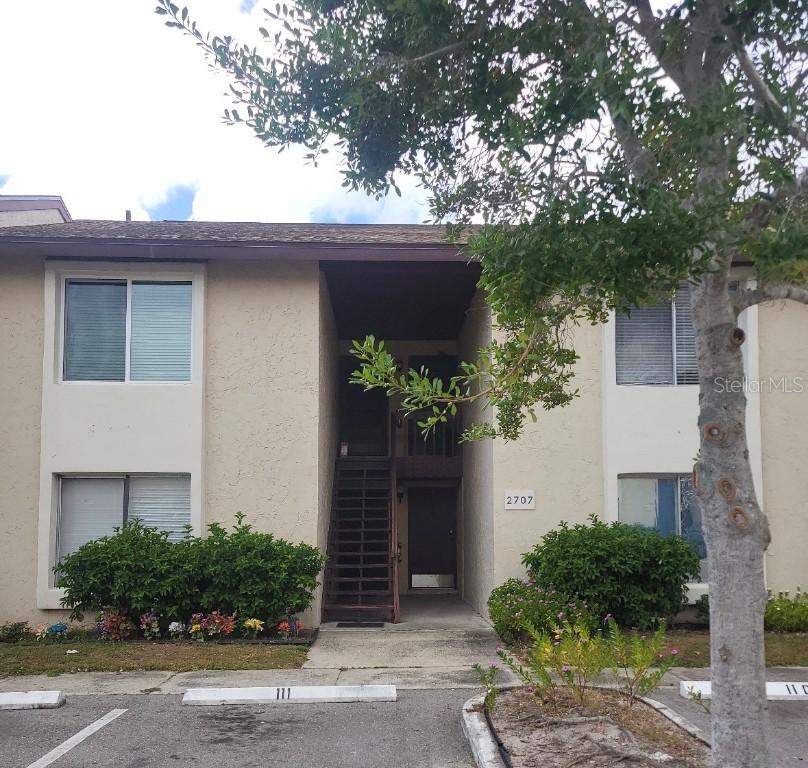 2707 Hidden Lake Blvd. #D, Sarasota, FL 34237