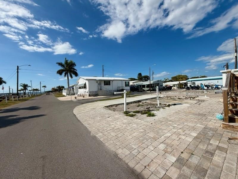 10315 Cortez Rd. #2-4, Bradenton, FL 34210