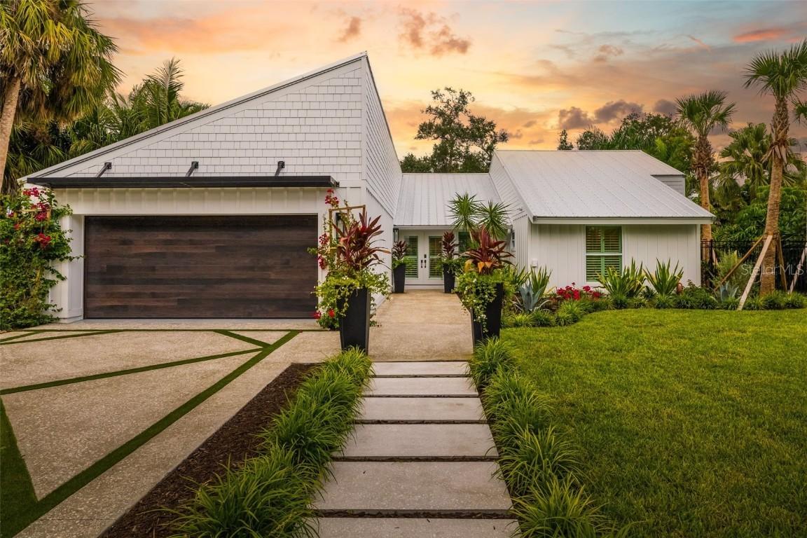 1705 Field Rd., Sarasota, FL 34231