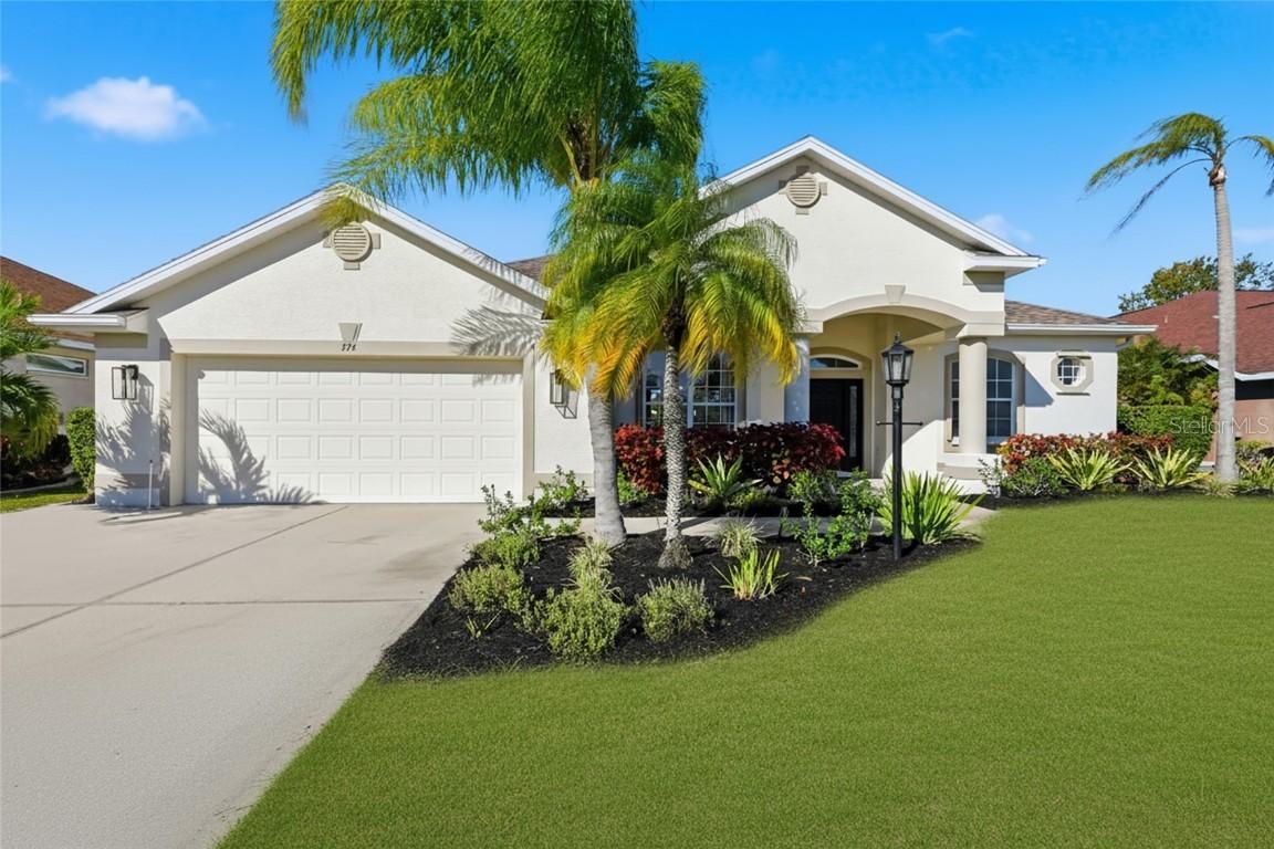 574 Planters Manor Way, Bradenton, FL 34212