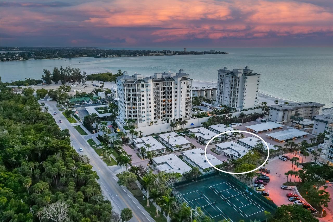 1900 Benjamin Franklin Dr. #V12, Sarasota, FL 34236