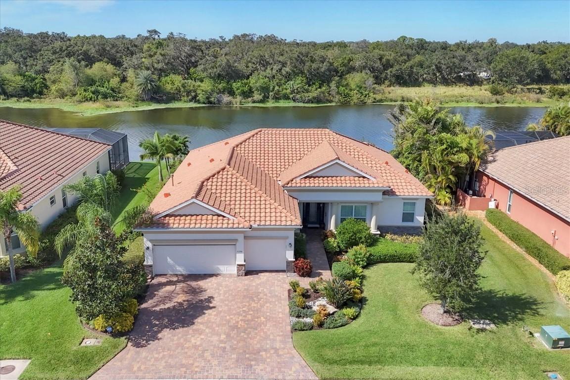 8284 Barton Farms Blvd., Sarasota, FL 34240