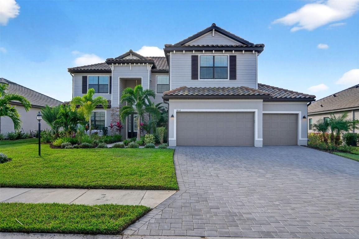 4852 Coastal Days Ln., Bradenton, FL 34211