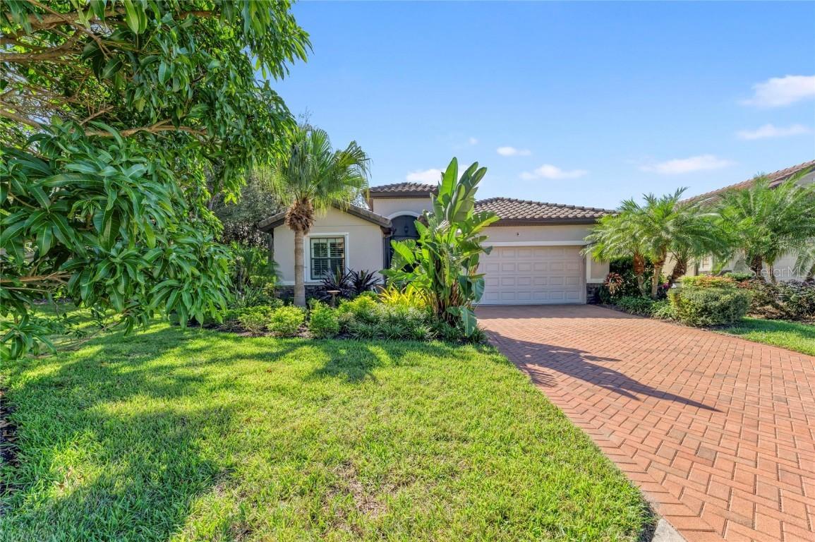 3624 81st Pl., Sarasota, FL 34243