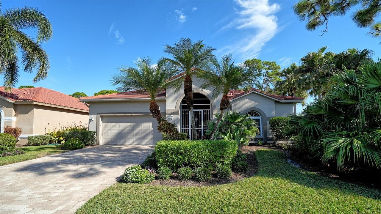 8875 Macgregor Ln., Sarasota, FL 34238