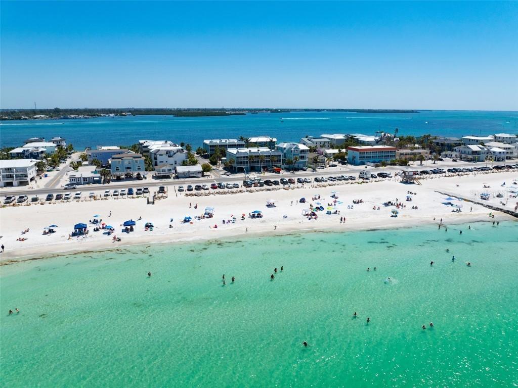 901 Gulf Dr. #14, Bradenton Beach, FL 34217