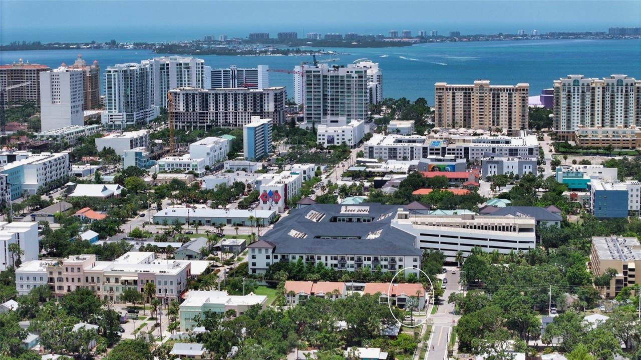 631 N Orange Ave. #208, Sarasota, FL 34236