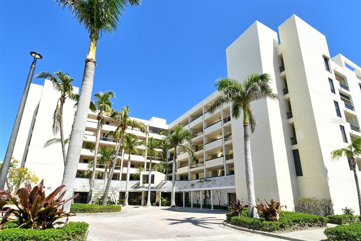 1932 Harbourside Dr. #217, Longboat Key, FL 34228