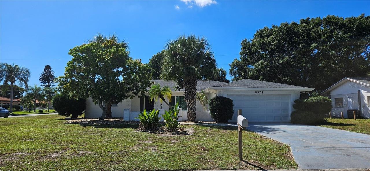 6328 Georgia Ave., Bradenton, FL 34207