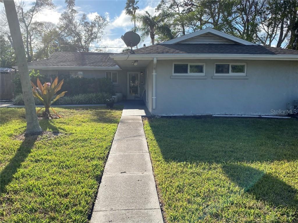 7230 Shepherd St., Sarasota, FL 34243