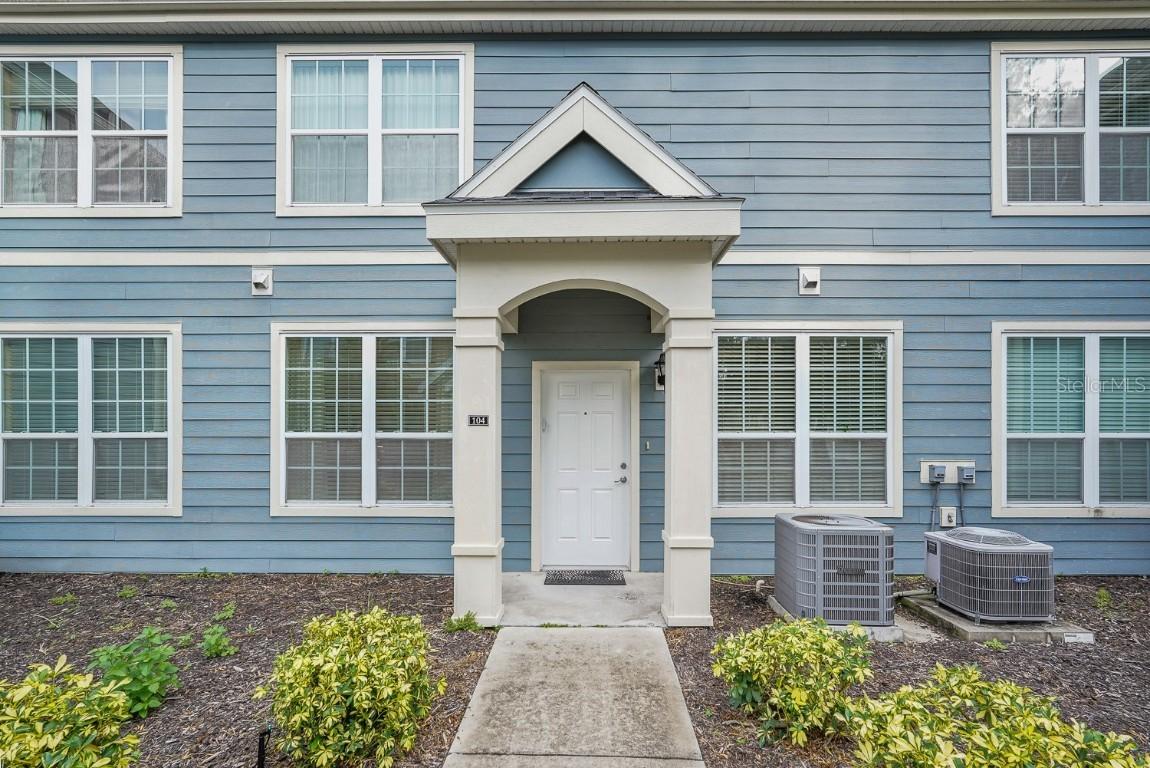 5540 Rosehill Rd. #104, Sarasota, FL 34233