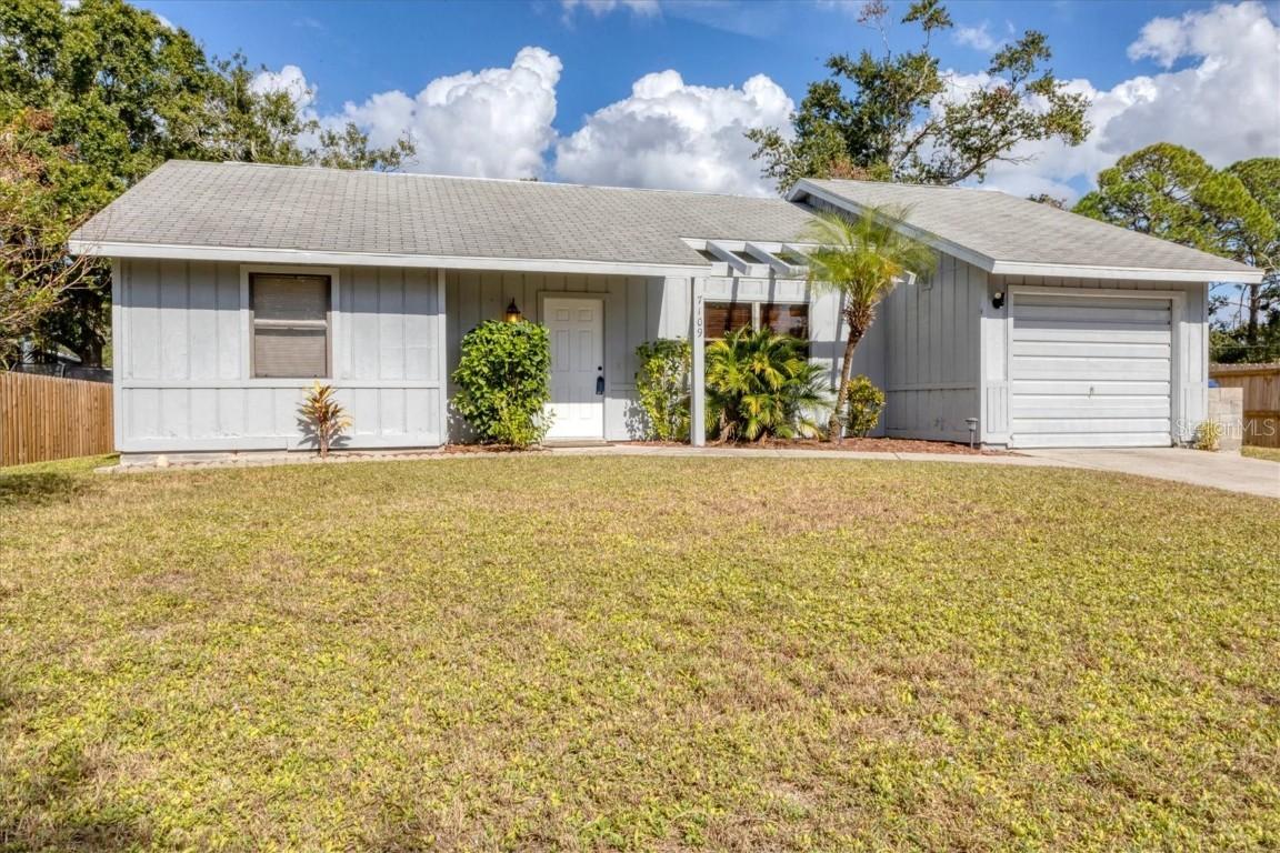 7109 Java Dr., Sarasota, FL 34241