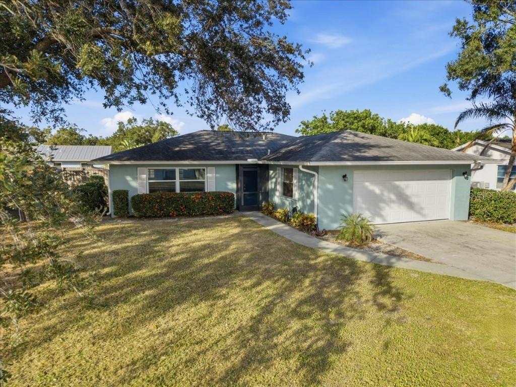 5883 Whistlewood Cir., Sarasota, FL 34232