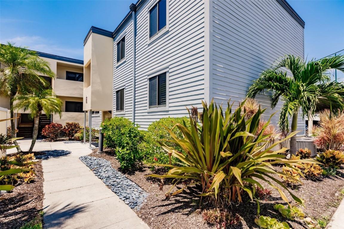 700 Golden Beach Blvd. #222, Venice, FL 34285