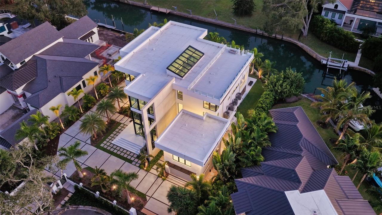 1610 N Lodge Dr., Sarasota, FL 34239