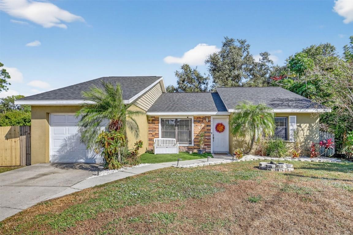 4809 Camphor Ave., Sarasota, FL 34231
