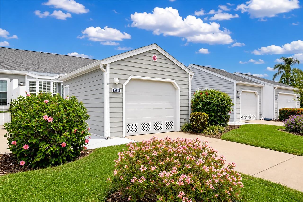 1216 Spoonbill Landings Cir., Bradenton, FL 34209