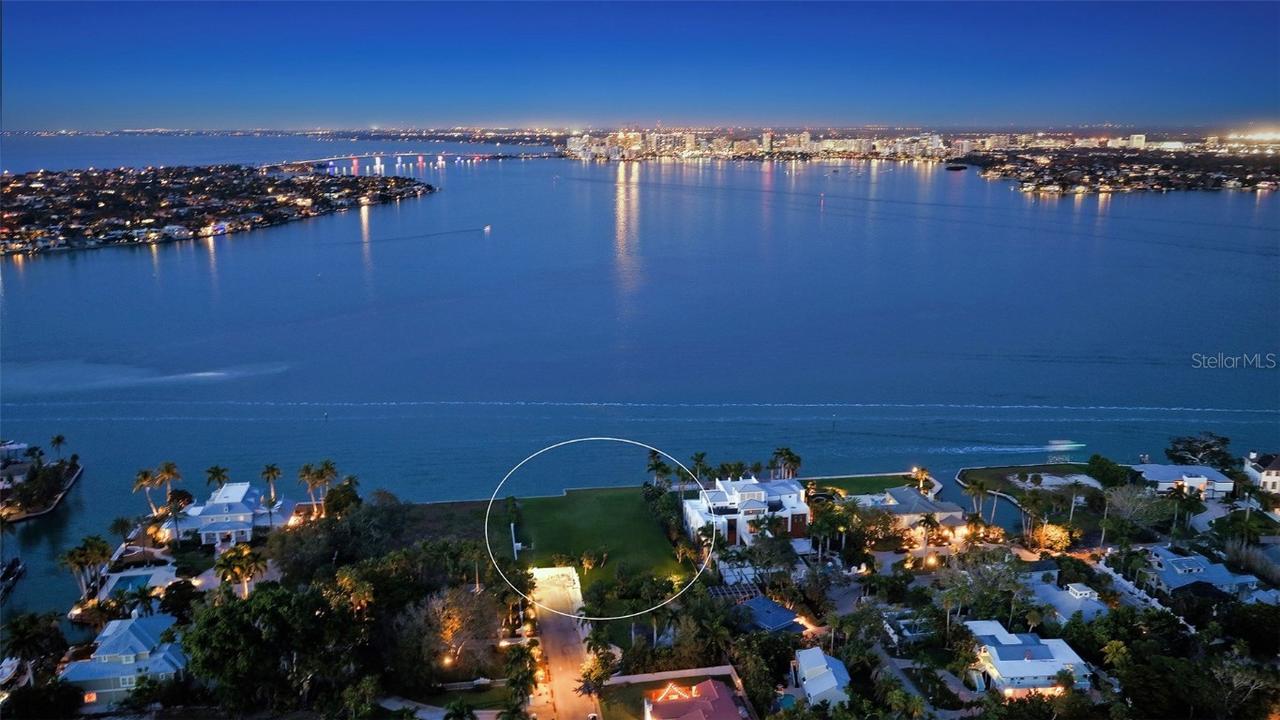 3401 Flamingo Ave., Sarasota, FL 34242