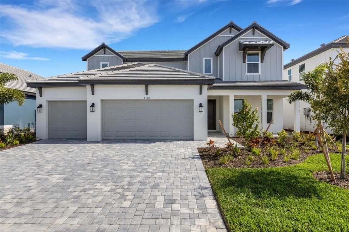 7578 Seahawk Ave., Sarasota, FL 34241