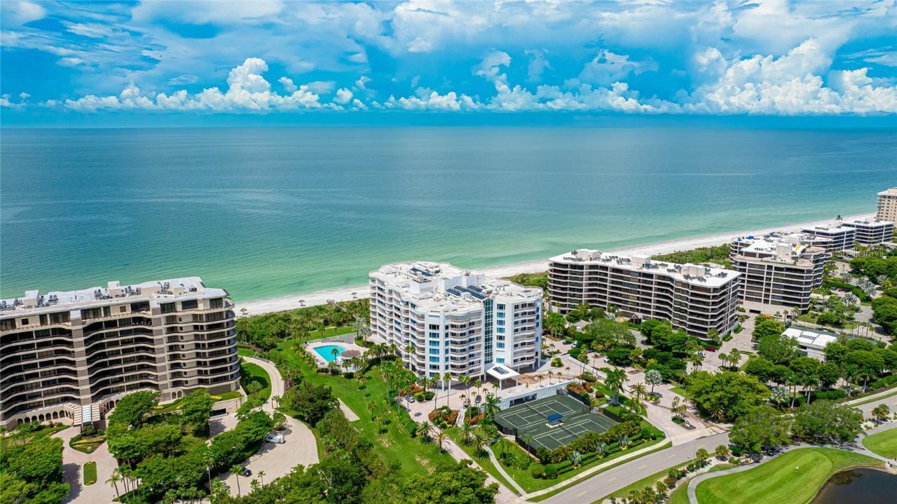 455 Longboat Club Rd. #PH8, Longboat Key, FL 34228