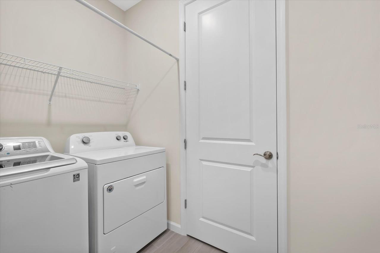 6835 Chester Tr., Bradenton, FL 34202