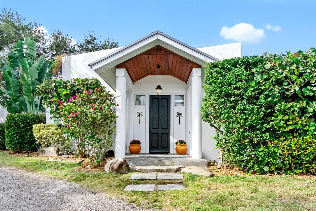 3410 S School Ave., Sarasota, FL 34239