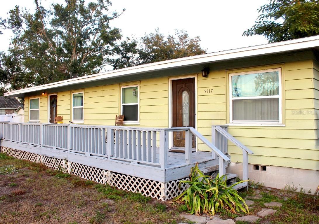 5315 15th Street Ct., Bradenton, FL 34203