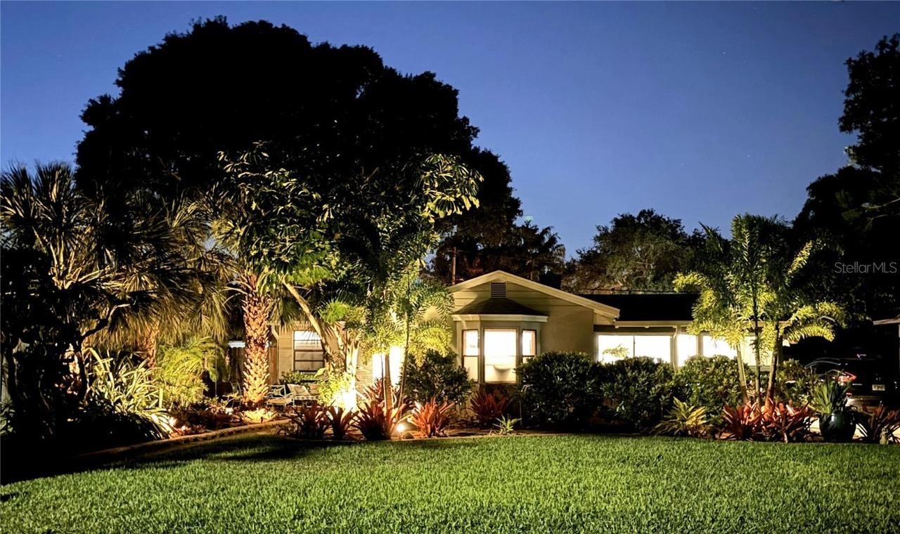 4737 Del Rio Way, Gulfport, FL 33711