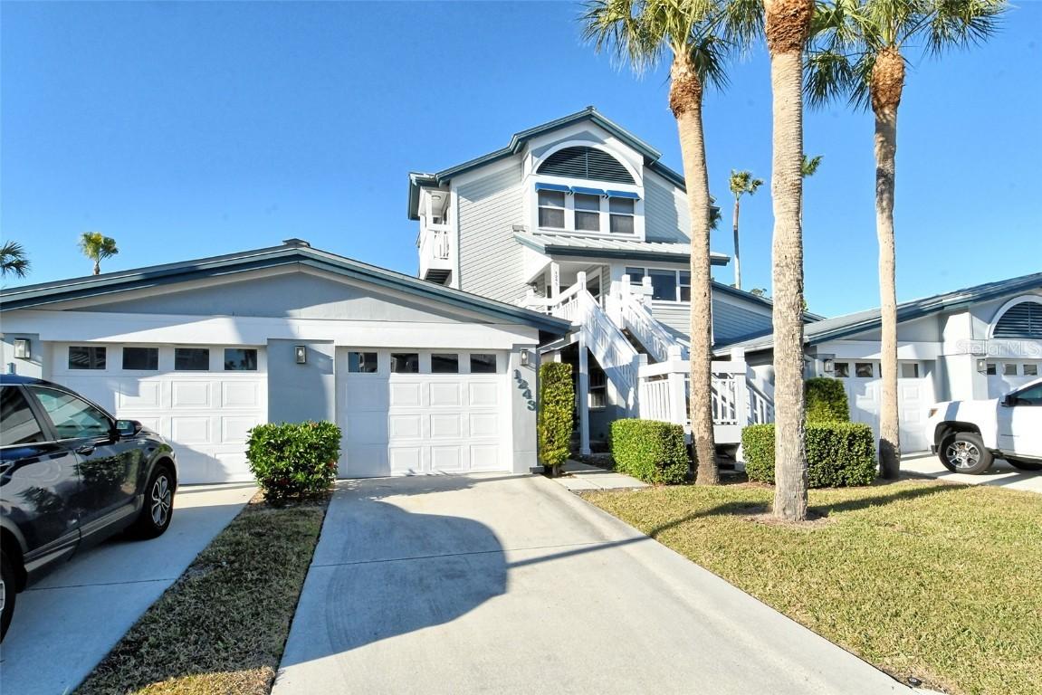 1243 Siesta Bayside Dr. #D, Sarasota, FL 34242