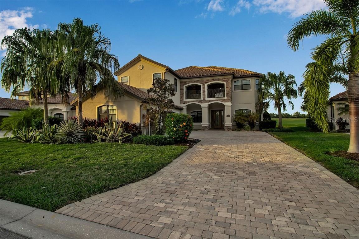 5609 Arnie Loop, Lakewood Ranch, FL 34211