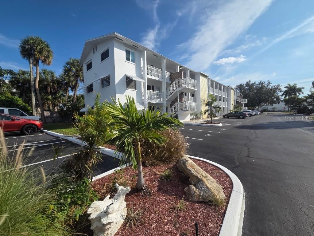 5925 Todd St. #D21, Bradenton, FL 34207