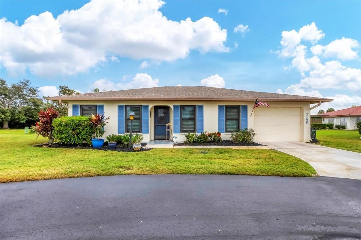 769 Vivienda South Ct. #10, Venice, FL 34293