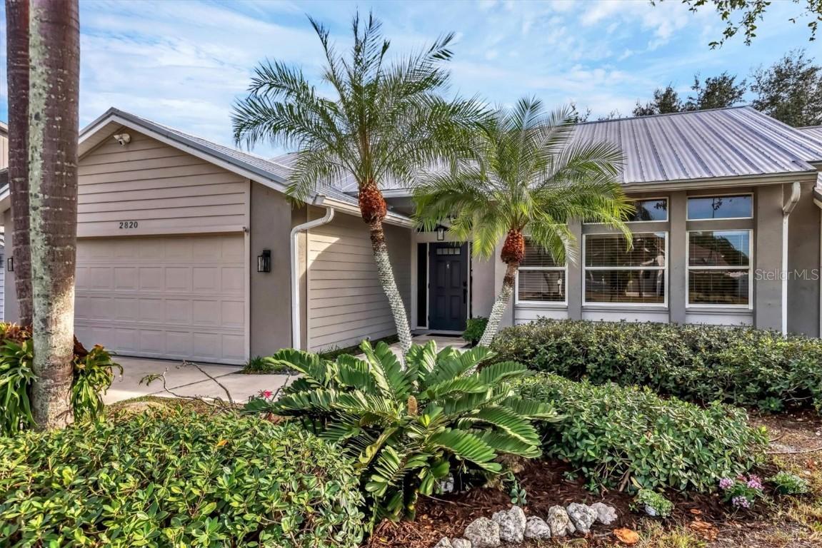 2820 River Pines Way, Sarasota, FL 34231