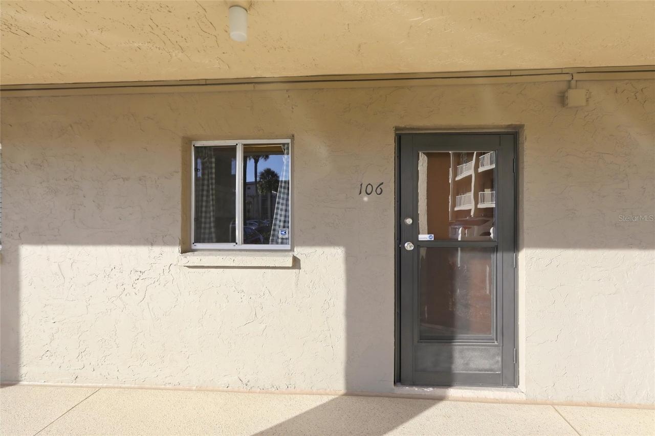 3531 Lake Bayshore Dr. #J106, Bradenton, FL 34205