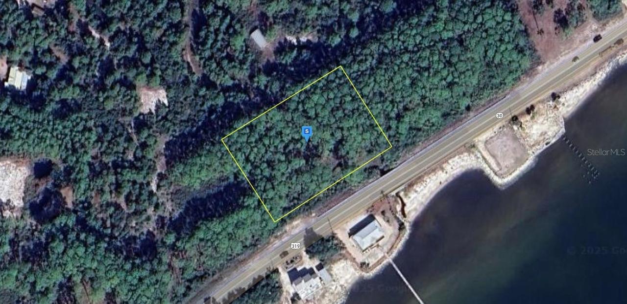 2235 Hwy 98, Carrabelle, FL 32322