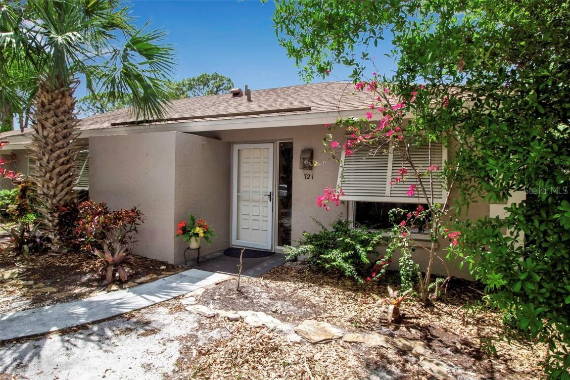 721 N Jefferson Ave., Sarasota, FL 34237