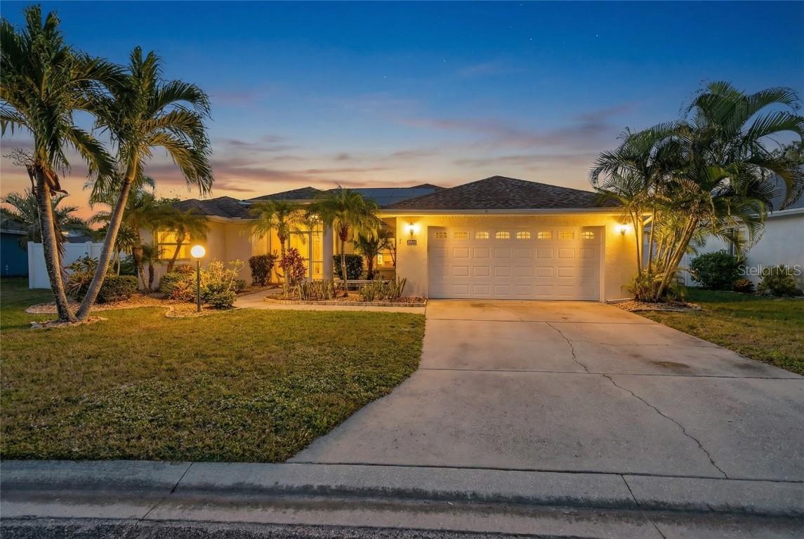 2323 Paso Fino Dr., Sarasota, FL 34240