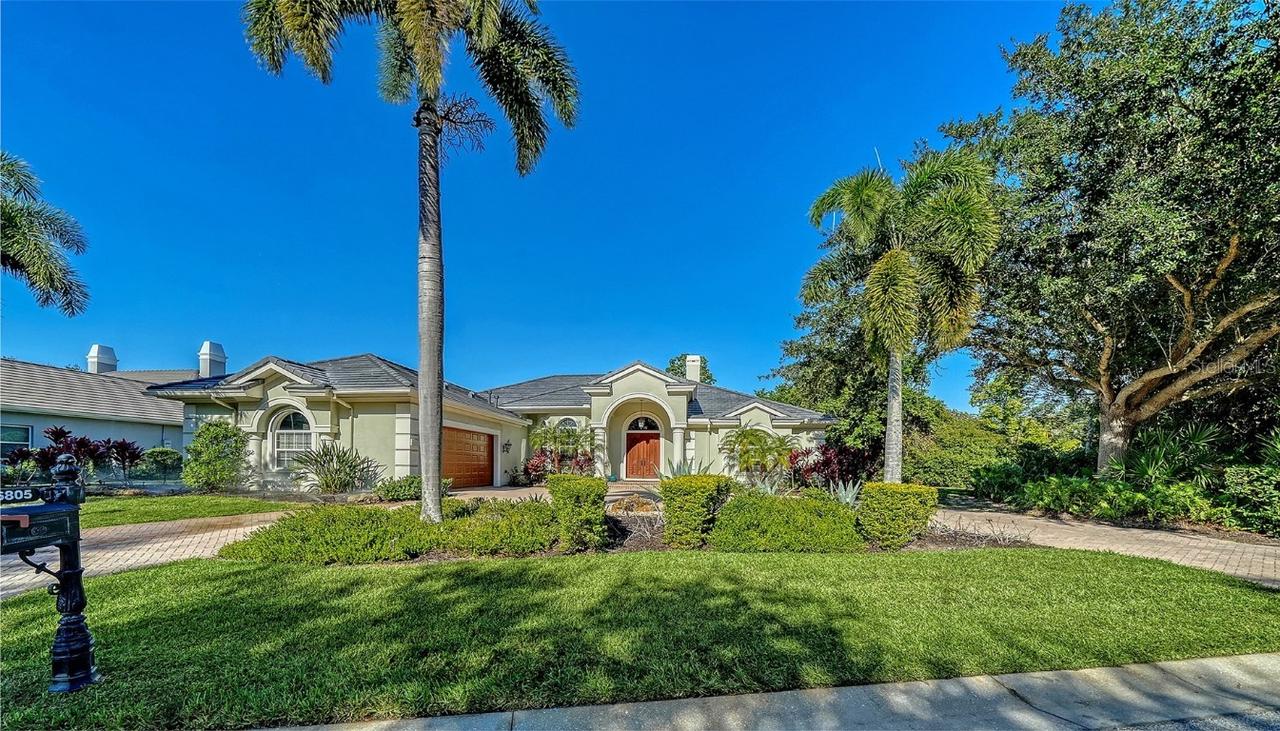 6805 Chancery Pl., University Park, FL 34201