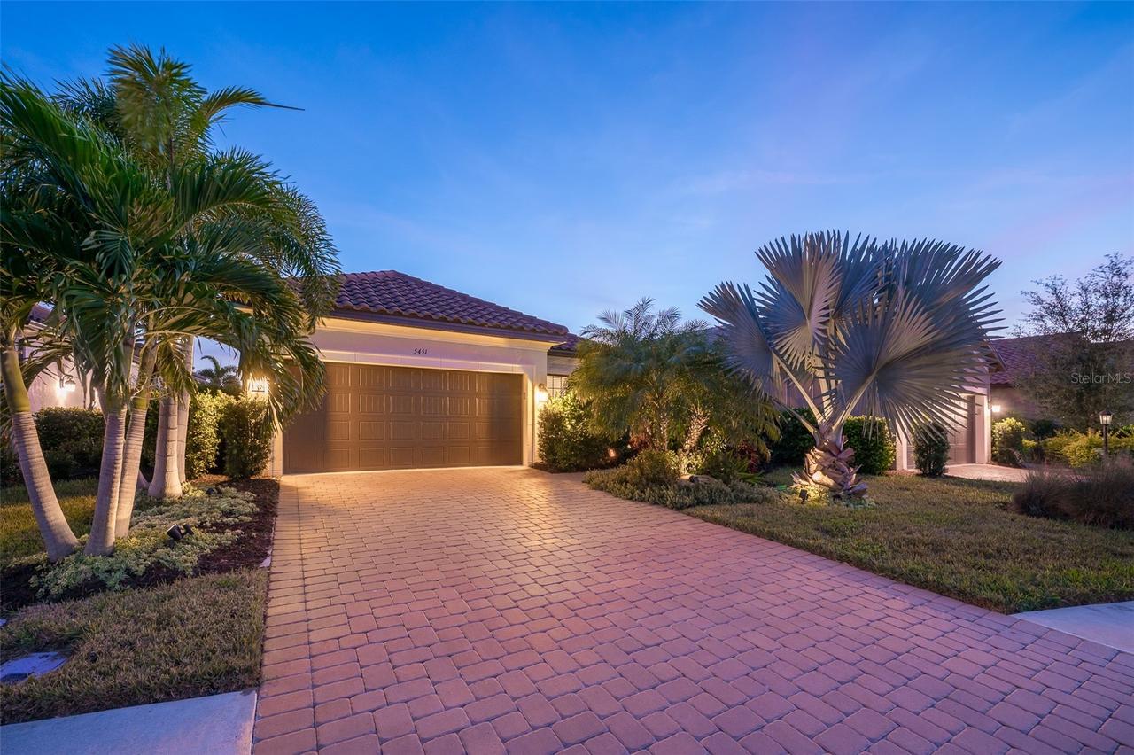5451 Lago Maggio St., Sarasota, FL 34238
