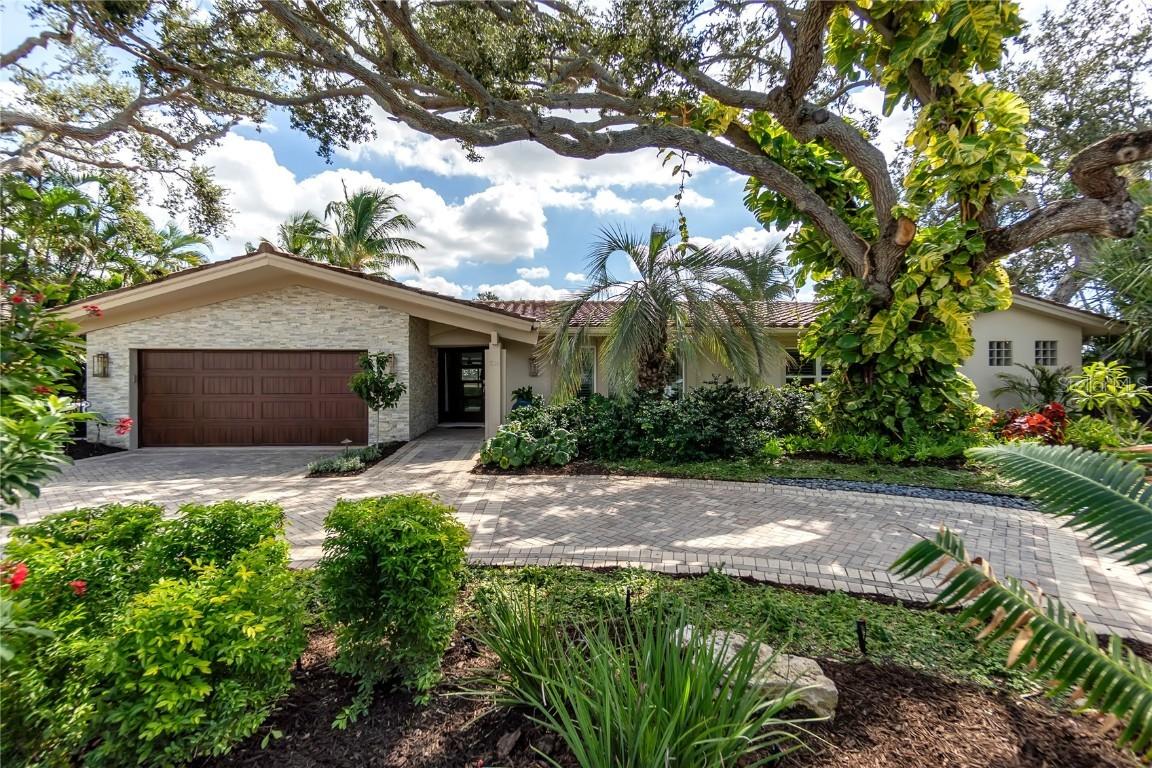 518 Venice Ln., Sarasota, FL 34242