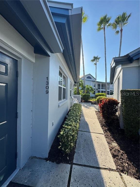 1309 Siesta Bayside Dr. #1309C, Sarasota, FL 34242