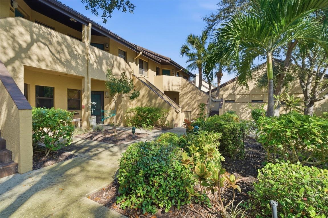 5768 Ashton Lake Dr. #7, Sarasota, FL 34231