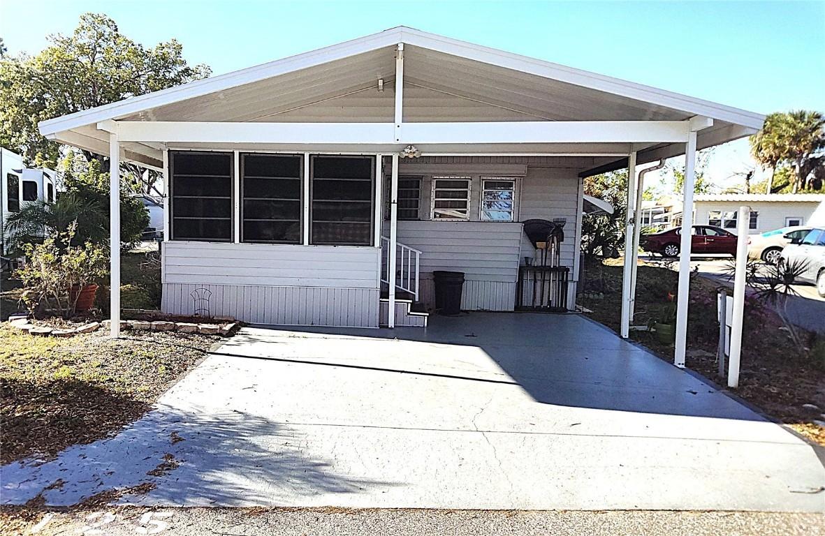 3275 26th Ave. #125, Bradenton, FL 34208