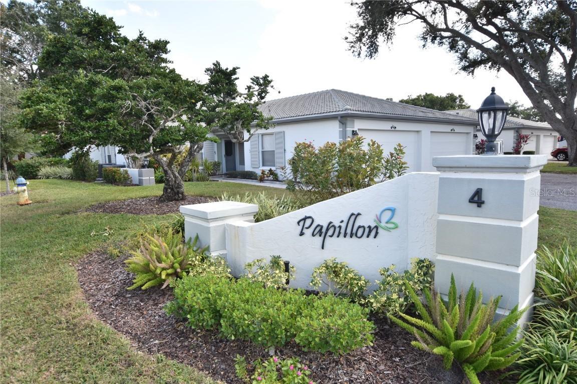 3150 Ringwood Meadow #54, Sarasota, FL 34235