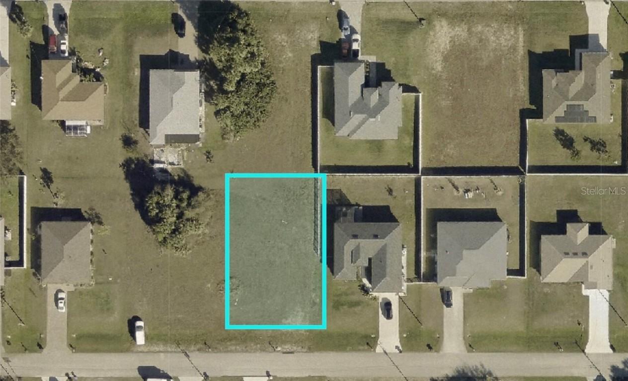 1439 NE 33rd Ter., Cape Coral, FL 33909