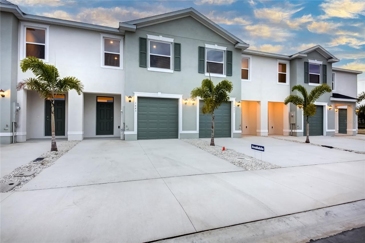 1639 East Bay St., Sarasota, FL 34238