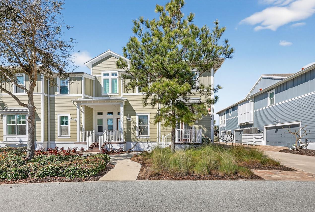 230 Sapphire Lake Dr. #201, Bradenton, FL 34209