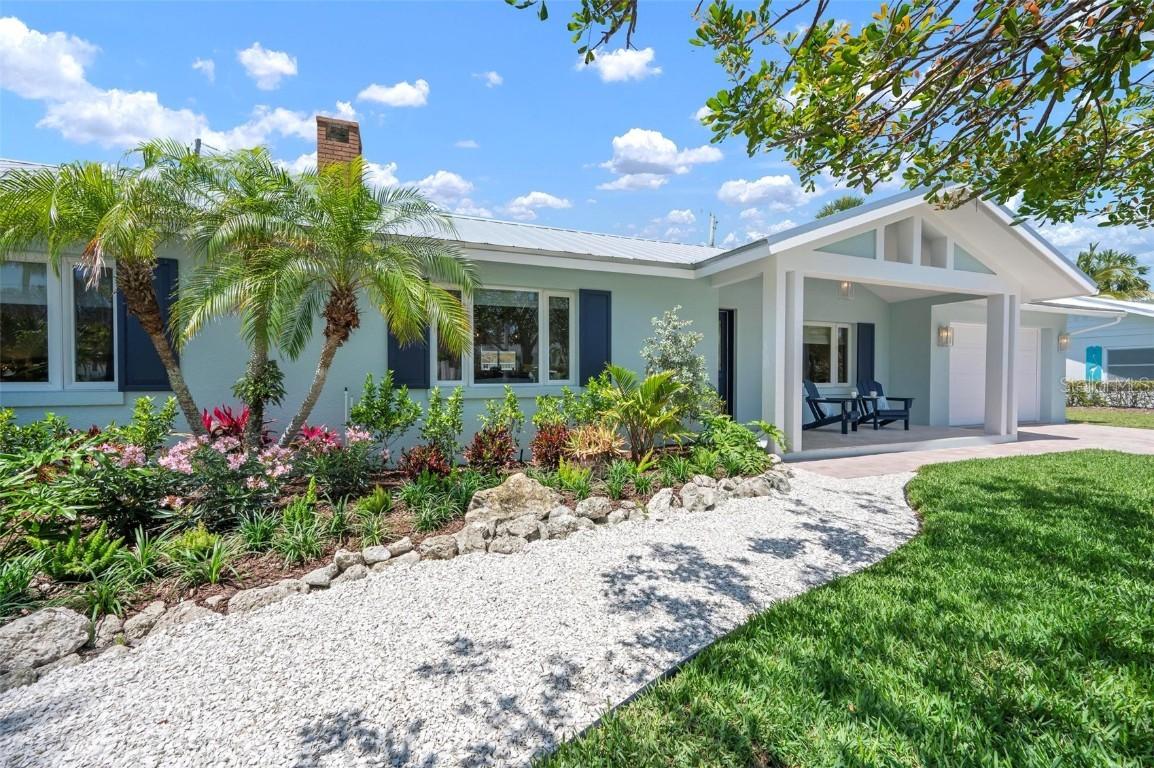 204 75th St., Holmes Beach, FL 34217