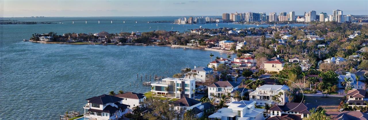 1516 Sandpiper Ln., Sarasota, FL 34239